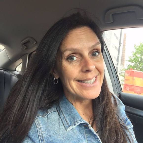 Meet your Posher, Sharron - Picture 1 of 1